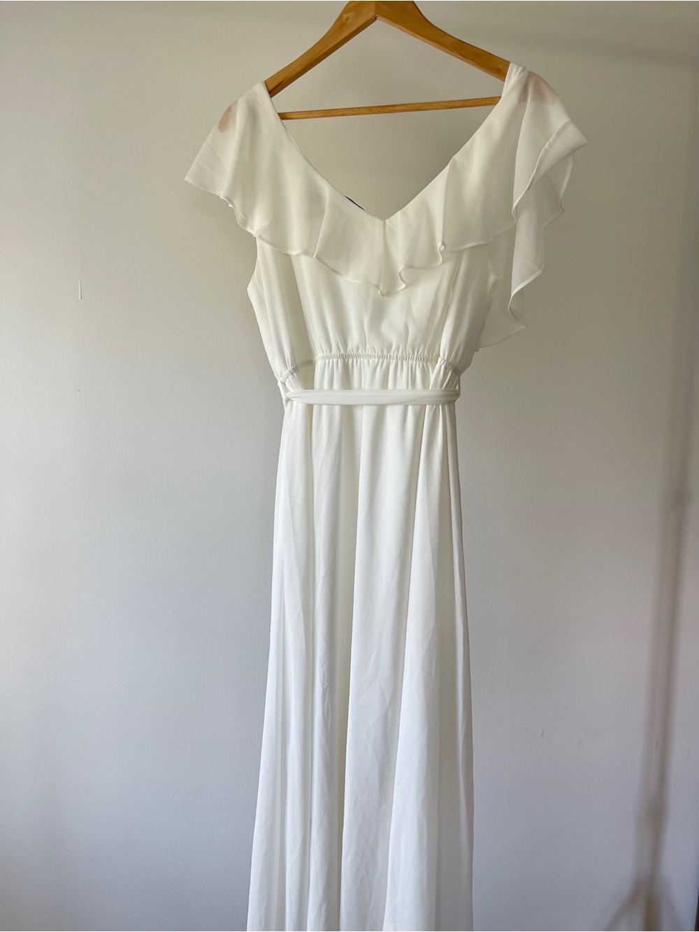 Baltic Born White Ruffled V‑Neck Maxi Dress Size XL - Picture 6 of 7